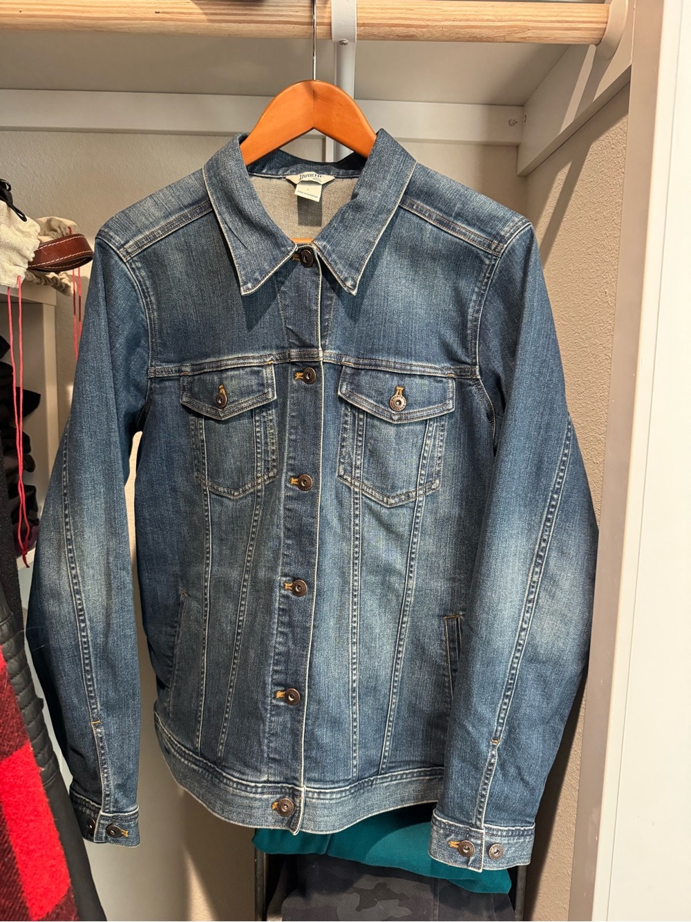 Duluth Trading Co Blue Women's Denim Jacket